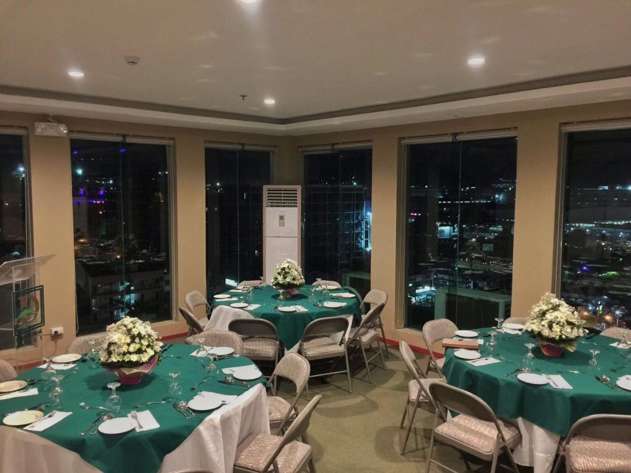 Dalian Peak Hotel Анхелес Екстер'єр фото